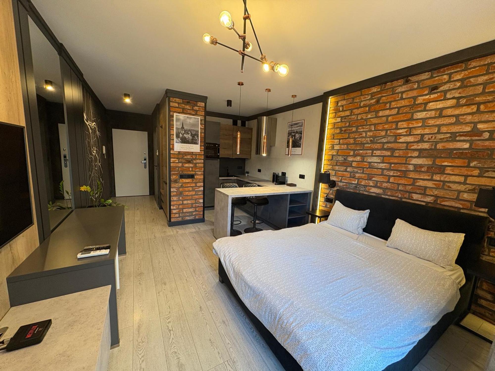 Apartamento Riverside Industrial - Sauna-gym- In Style By Wroapart-pl -air-conditioning-all-spa-fitness